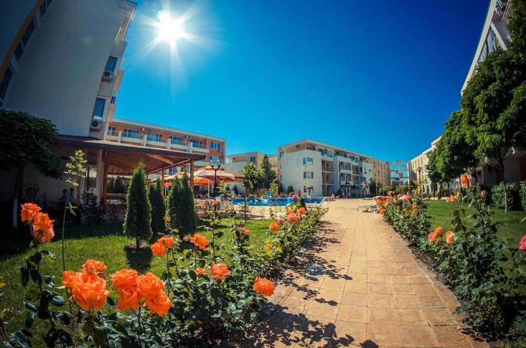 Apartment In Nessebar Fort Club 阳光海滩 外观 照片